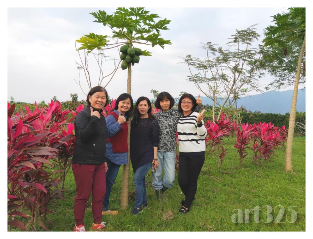 Yi Tian Homestay Fenglin Exteriör bild